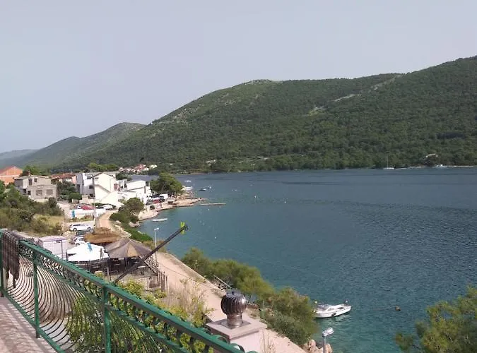 Daire Direkt Na Moru - Šibenik